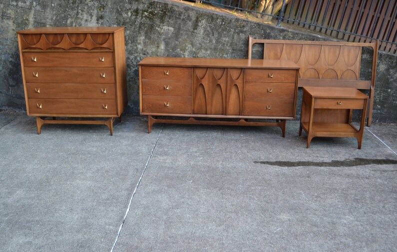 Mid Century Broyhill Brasilia Bedroom Set Triple Dresser Etsy