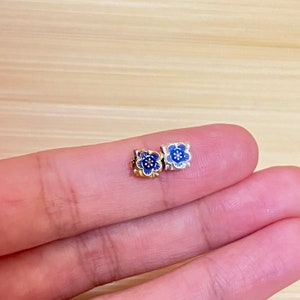七宝焼フラワースペーサービーズ4個