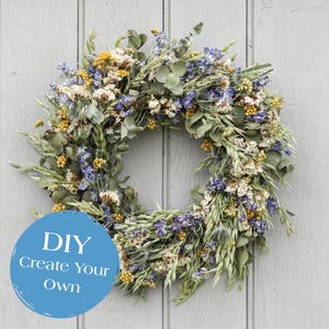 Springtide DIY Trockenblumen-Kranz Kit | Machen Sie einen gelben und blauen Kranz | Junggesellinnenabschied Aktivität | Geschenk für Geburtstag, neues Zuhause, Muttertag