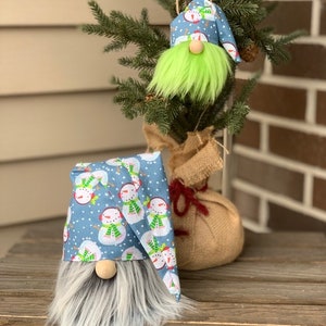 Frosty the Snowman Gnome | Gnome | Tiered Tray Decor | Tabletop Decor | Snowman | Snowman decor | Gift Ideas | Christmas decor | Christmas |