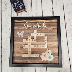 Scrabble Family Name Frame Art, Family Tree Wall Art, Scrabble Tile Names, Mother&#39;s Day Gift for Her, Grandma Gift, Cream Dark