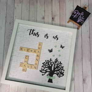 Scrabble Family Name Frame Art, Family Tree Wall Art, Scrabble Tile Names, Gift for Grandparents, Gift for Parents, Grandma Gift, Tree