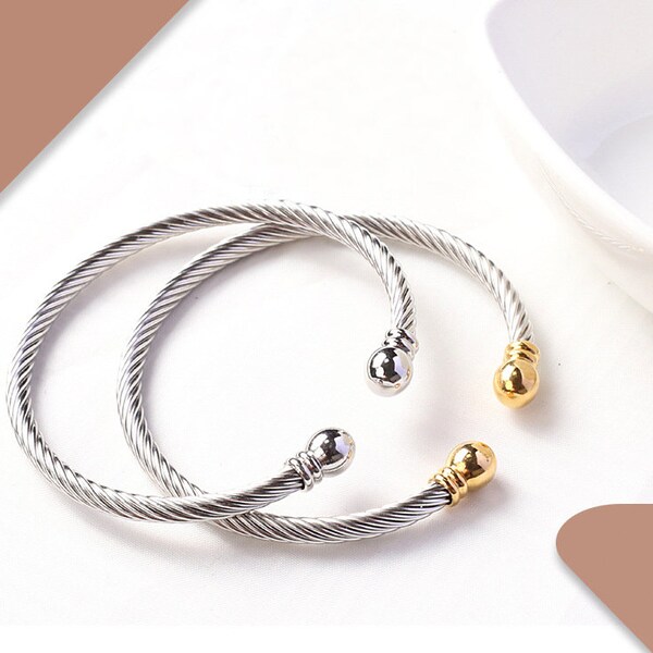 farfetch cable tie bracelet