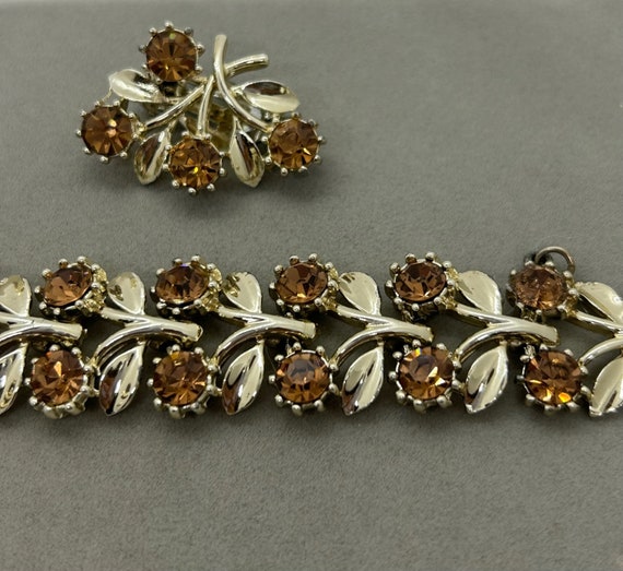 Vintage Costume Rhinestone Bracelet and Clip Earr… - image 4