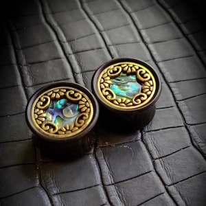 Arang Wood Brass Ornamental Pattern Abalone Shell Ears Plugs-New Collection-Unisex Jewels-Stretched Ears-Body Modification-Ethnic Inspired