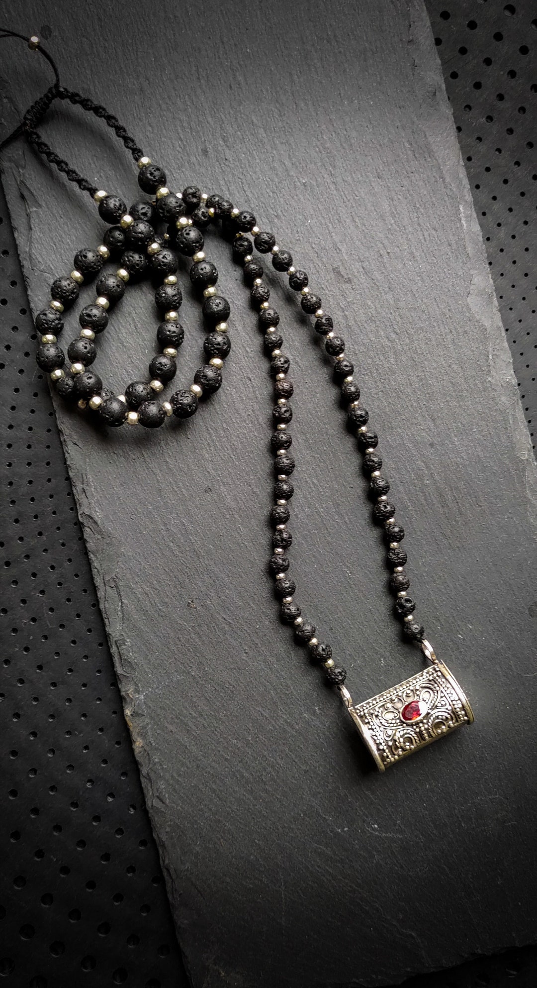 Silver 925 Traditional Filigree Magic Box Rosecut Garnet Lava - Main Image