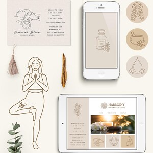 K&ouml;nnte beinhalten: Eine Website f&uuml;r ein Wellnessstudio namens Harmony Wellness Studio. Die Website hat einen hellbraunen Hintergrund mit einer wei&szlig;en Text&uuml;berschrift. Die &Uuml;berschrift enth&auml;lt die W&ouml;rter "Harmony Wellness Studio" in brauner Schrift. Die Website hat drei Registerkarten: Home, Treatments und Contact. Die Website enth&auml;lt auch ein Bild einer Kerze und wei&szlig;er Blumen auf einer Steinoberfl&auml;che. Die Website hat einen hellbraunen Hintergrund mit einer wei&szlig;en Text&uuml;berschrift. Die &Uuml;berschrift enth&auml;lt die W&ouml;rter "Harmony Wellness Studio" in brauner Schrift. Die Website hat drei Registerkarten: Home, Treatments und Contact. Die Website enth&auml;lt auch ein Bild einer Kerze und wei&szlig;er Blumen auf einer Steinoberfl&auml;che.