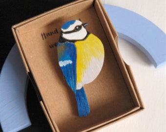 Wooden hand painted blue tit brooch / pin-badge