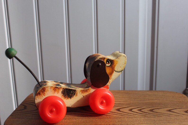 snoopy dog pull toy