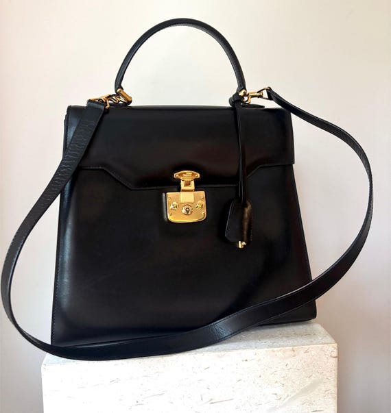 Authentic Rare Gucci Vintage Lady Lock 2-way Leather Shoulder Bag 