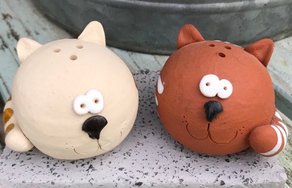 Cat Salt and Pepper Pots, handmade by Darwinworkshop