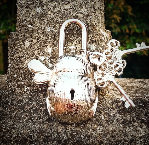 Brass Bee Padlock
