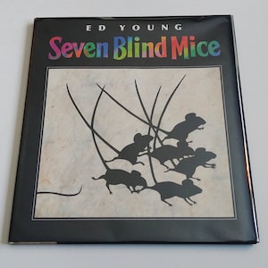 SEVEN BLIND MICE by Ed Young, Caldecott Honor, 1st Printing in dust jacket, 1992