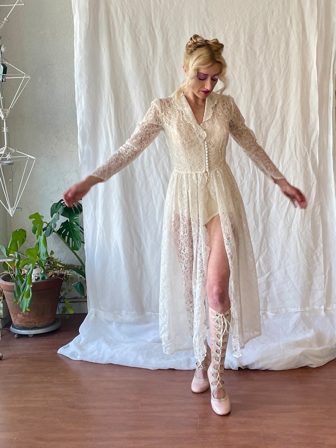 Long White Lace Open Duster With Black Trim main image 0