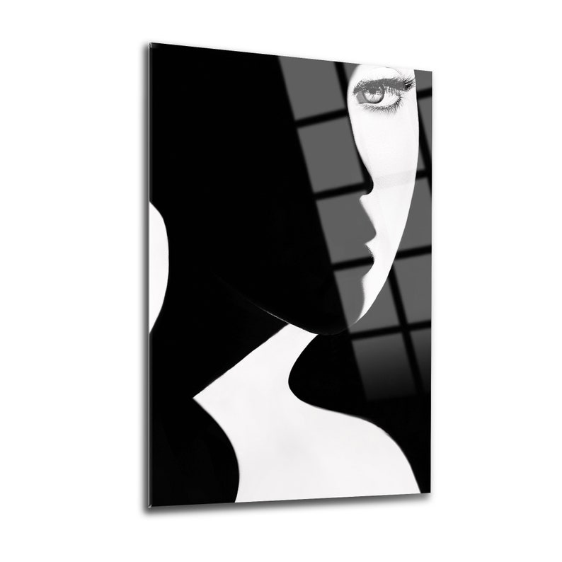 Black and White Glass Wall Artman and Woman Glass Wall Paintingaesthetic Posterstempered