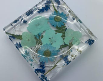 Blue Floral Resin Soap Dish | Pressed Flower Botanical Bathroom Decor Tray