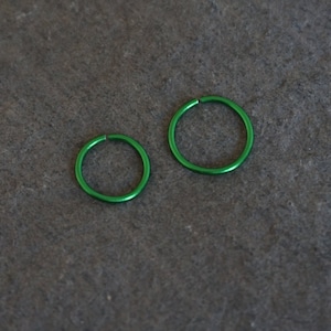 18 gauge nose rings, coloured nose hoop, nose hoop, thin nose ring, coloured nose ring, body jewellery, green nose ring, nose ring