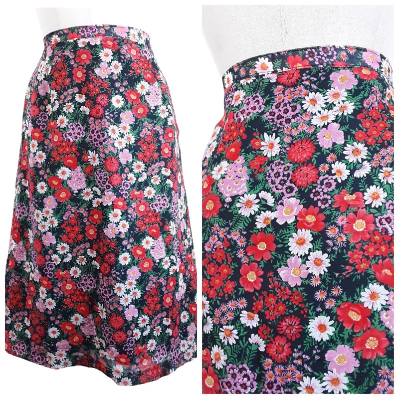 2000s Crochet Flower Power Skirt (S)