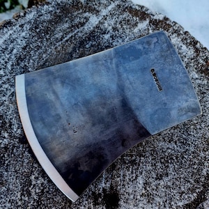 Handforged 5lb Tasmanian Axe. Tassie Axe