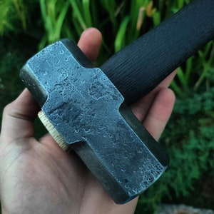 Bladesmiths Dog Head Hammer