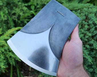 Handforged 4.5lb Tasmanian Axe with Phantom Bevels. Tassie Axe