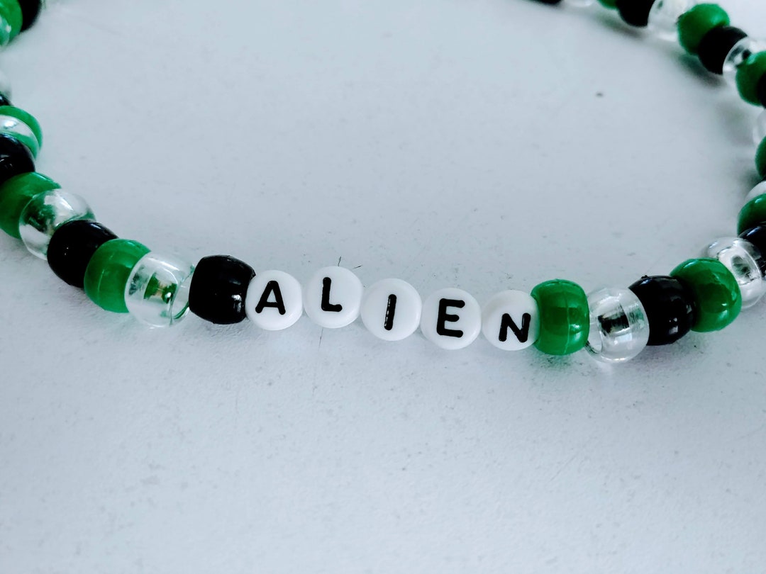 Custom Alien Kandi Choker - Etsy