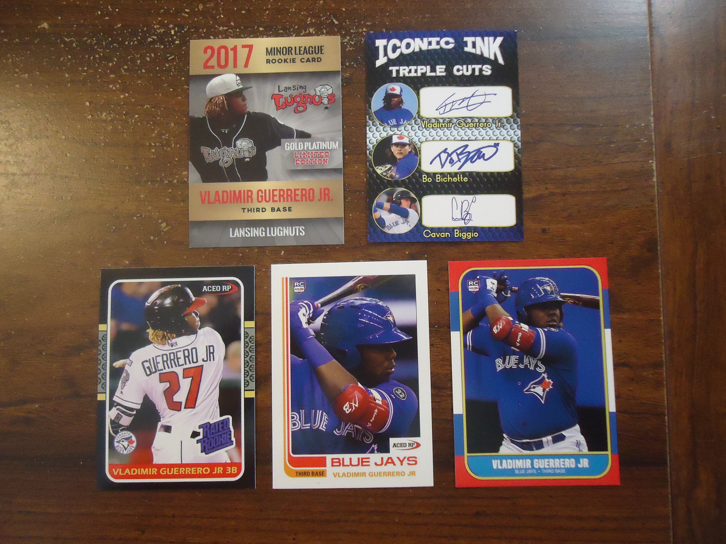 On-Card Auto # to 1 - Vladimir Guerrero Sr./Vladimir Guerrero Jr