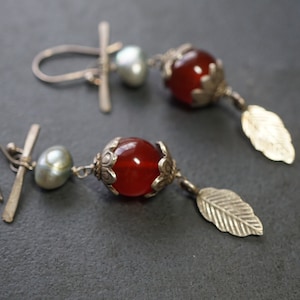 Sterling Long Dangle Red Carnelian Pearl Earrings, Vintage, Asian Inspired Design,*READ DESCRIPTION BELOW