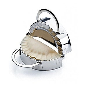Stainless Steel Dumpling Ravioli Gyoza Dough Press Maker