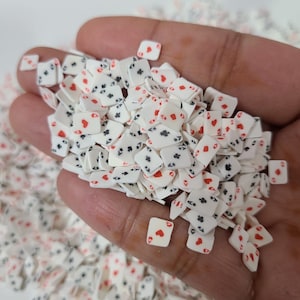 Decorazioni finte kawaii in pasta polimerica con carte da gioco miste, materiali artigianali NON commestibili, mix di decorazioni finte in Fimo, Decoden