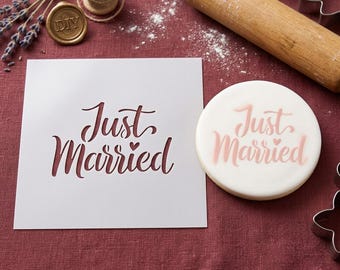 Just Married Stencil for DIY Wedding Decor, Calligraphy Wedding Sign Template, Reusable Mylar Stencil for Marriage Celebration Crafts