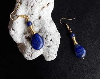 The Lapis Lazuli Healing Stone Earrings exclusively made of AAA+ Lapis Lazuli and antique Gold Brass (Ver 2)