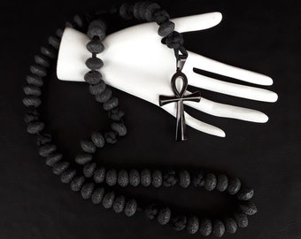 Durch Dunkelheit Militär 550 Paracord Rosenkranz (Ankh) aus hochwertigen Vulkanischen Lavasteinen und einem rostfreien bruchsicheren Ankh-Kreuz aus Stahl.