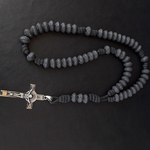 Through Darkness Military 550 Paracord 5 Decade Rosary Made of Mt ...