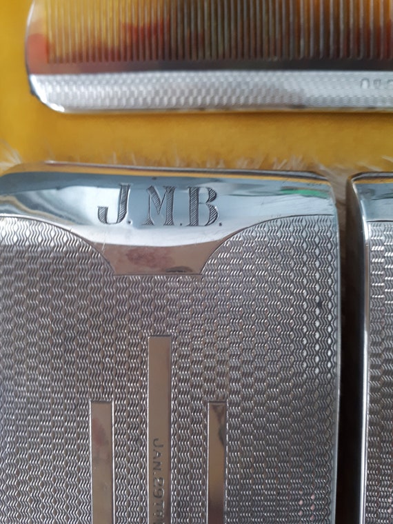 Solid silver hallmarked mens grooming travel set - image 2