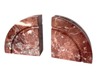 Suportes para livros vintage Noymer em mármore vermelho, estilo Art Déco, com design semicircular, fabricados no Paquistão, com 15 cm de altura.