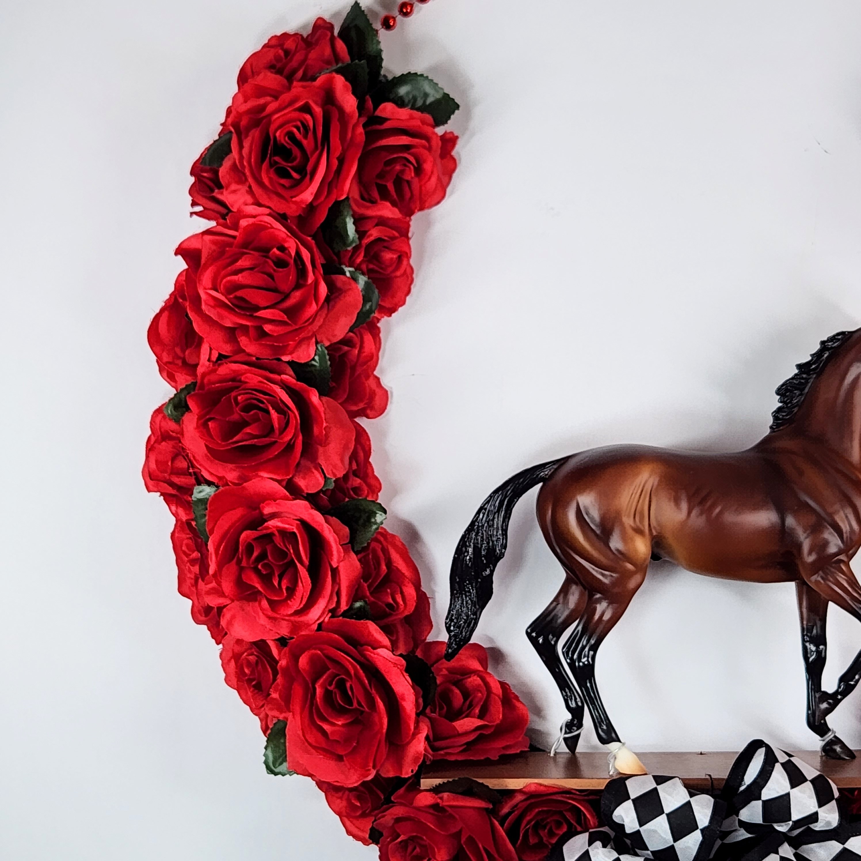 Racehorse Roses Kentucky Derby Rose Wreath With Thoroughbred,