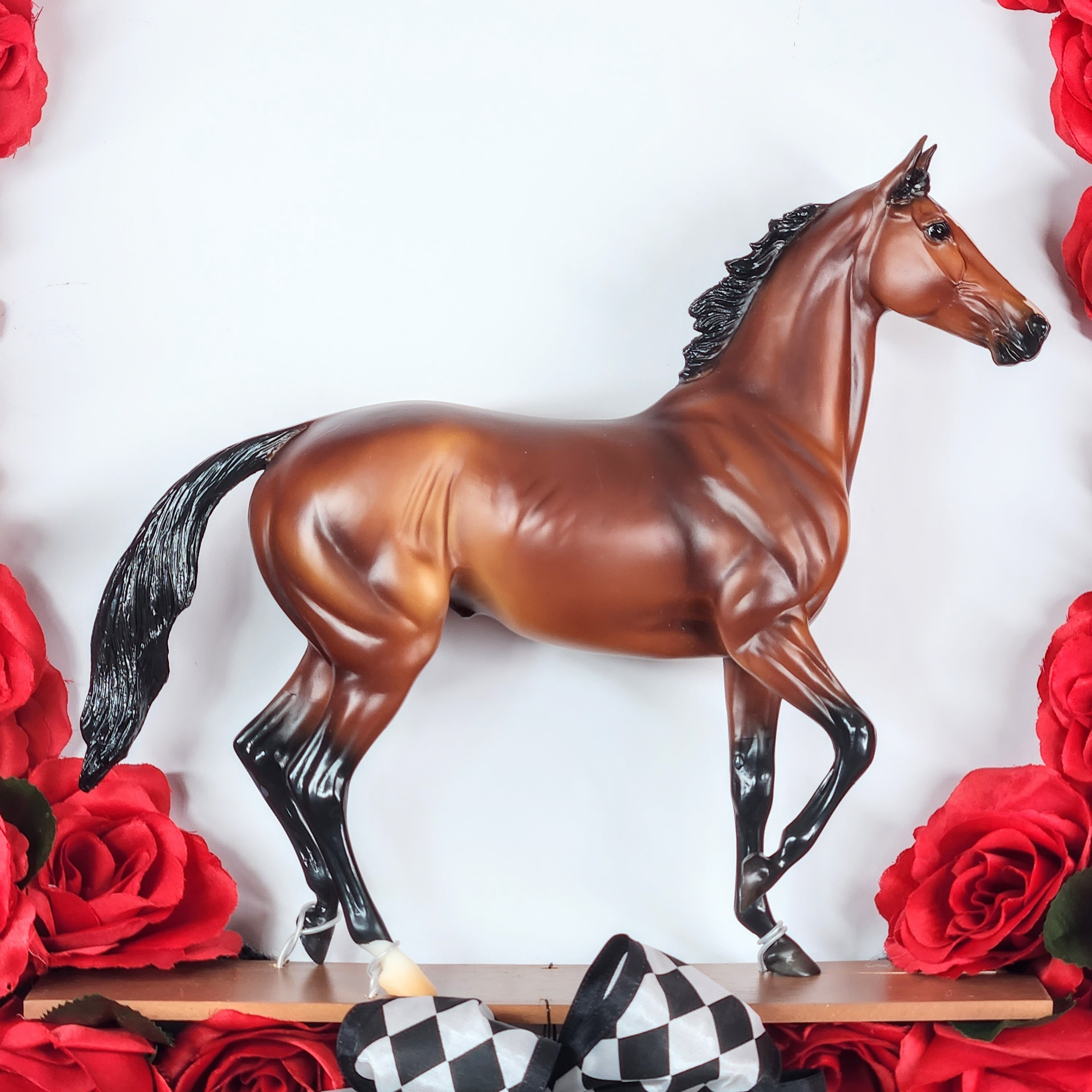 Racehorse Roses Kentucky Derby Rose Wreath With Thoroughbred,