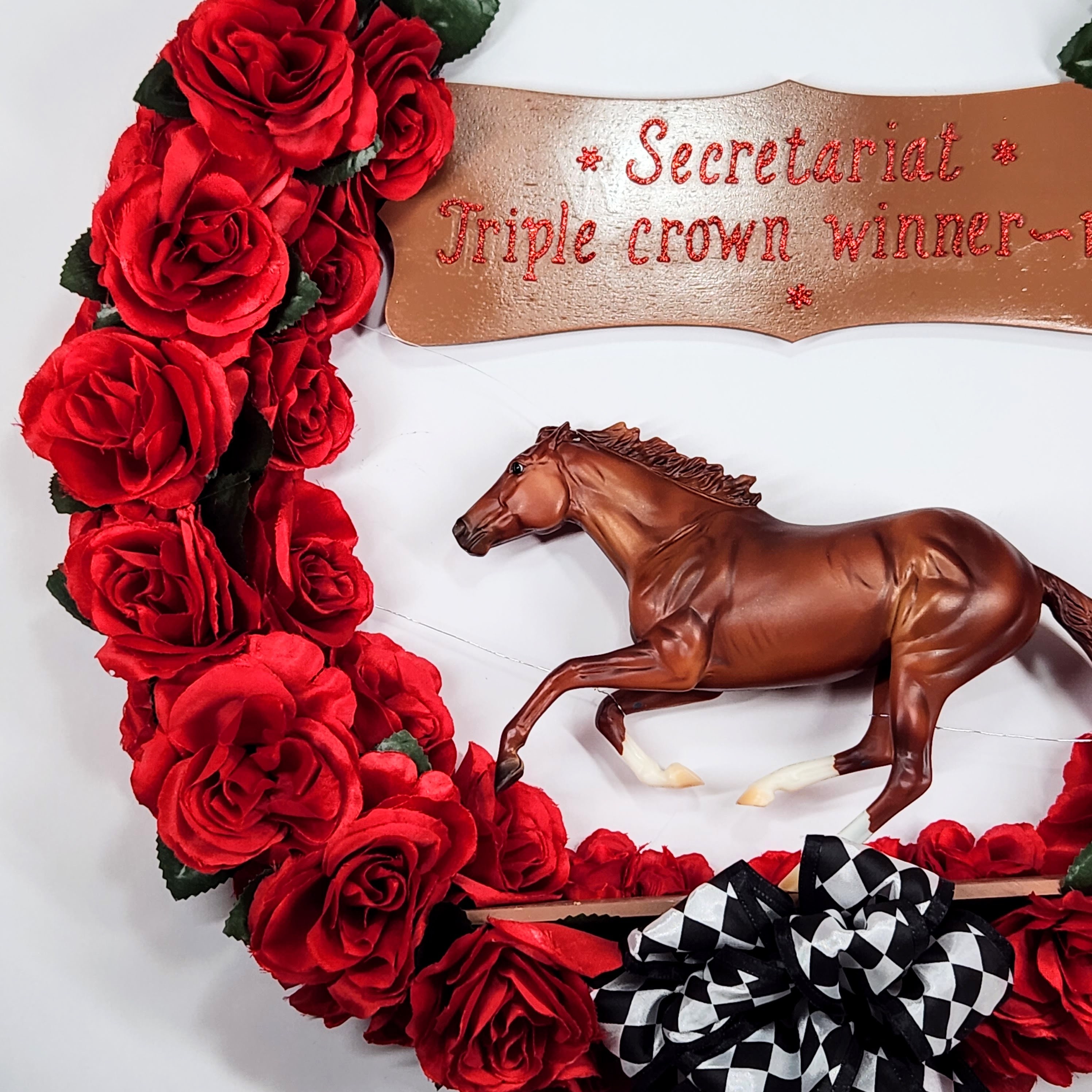 Kentucky Derby Rose Wreath With Secretariat and Plaque - Etsy
