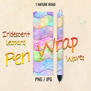 Puede incluir: Diseño de envoltura de bolígrafo con estampado de leopardo iridiscente con líneas onduladas en tonos de rosa, morado, azul, verde y amarillo. El diseño está disponible en formatos PNG y JPG. 1 Nature Road.