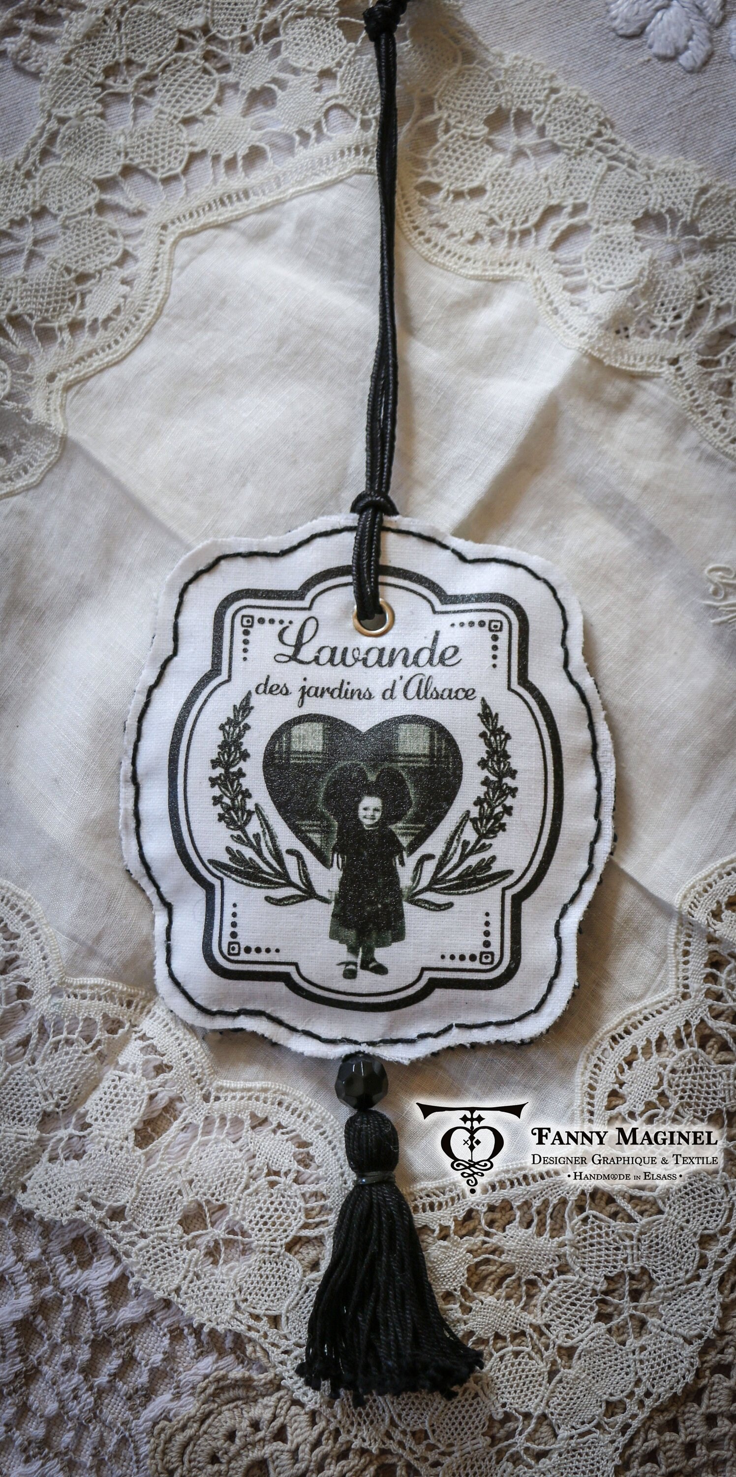 Ballotin de Fleurs Lavande et Kelsch Illustré, Fait Main, Eguisheim Alsace