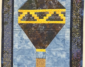 Hot Air Balloon Wall-Hanging in Purple