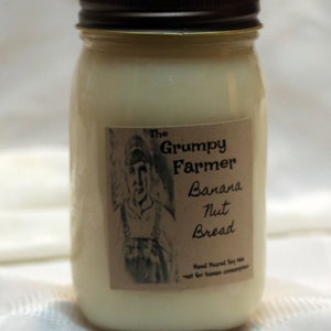 Banana Nut Bread candle
