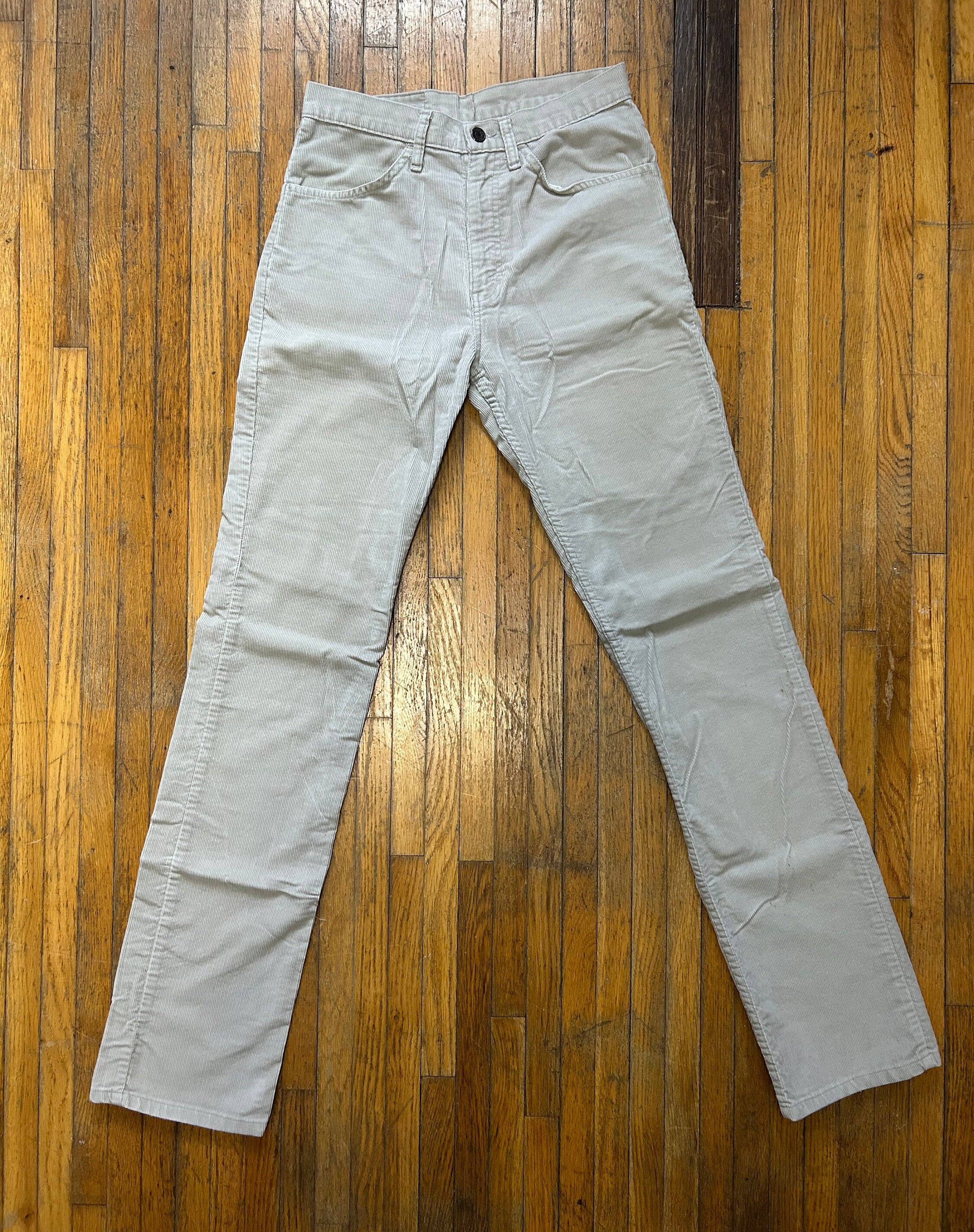 パンツ 80s GAP \"made in usa\" gap pioneer cords Vintage 1980s Gap Pioneer Corduroy Pants Size 32x32