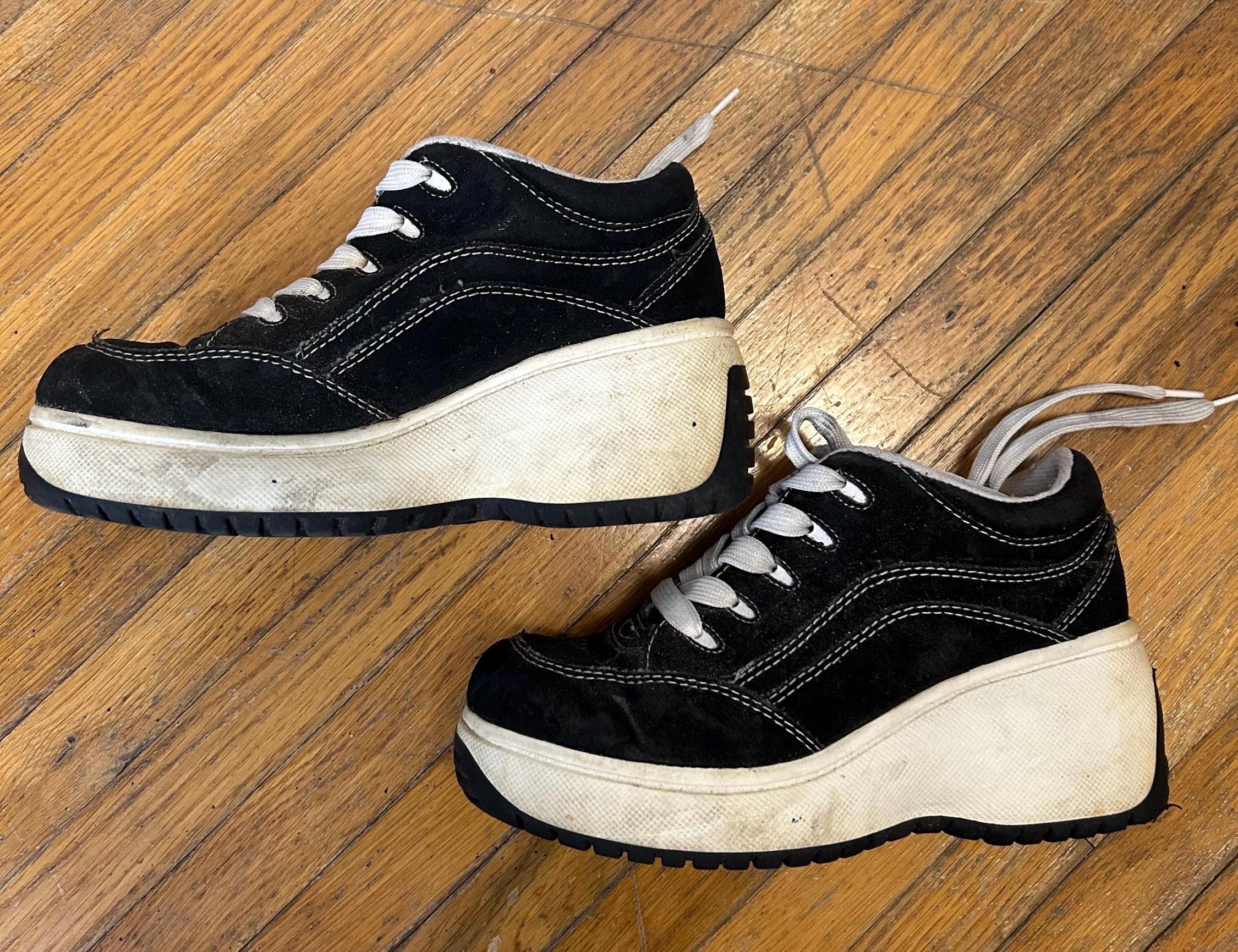 Vintage 1990s Lower East Side Sneakers Size 5 Black White