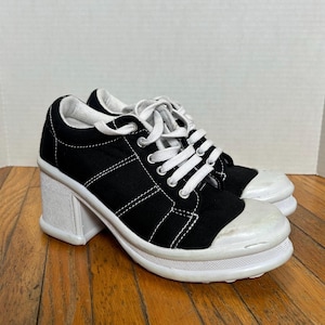 Vintage 1990s Coasters Chunky Heel Sneakers Womens Size 1/2