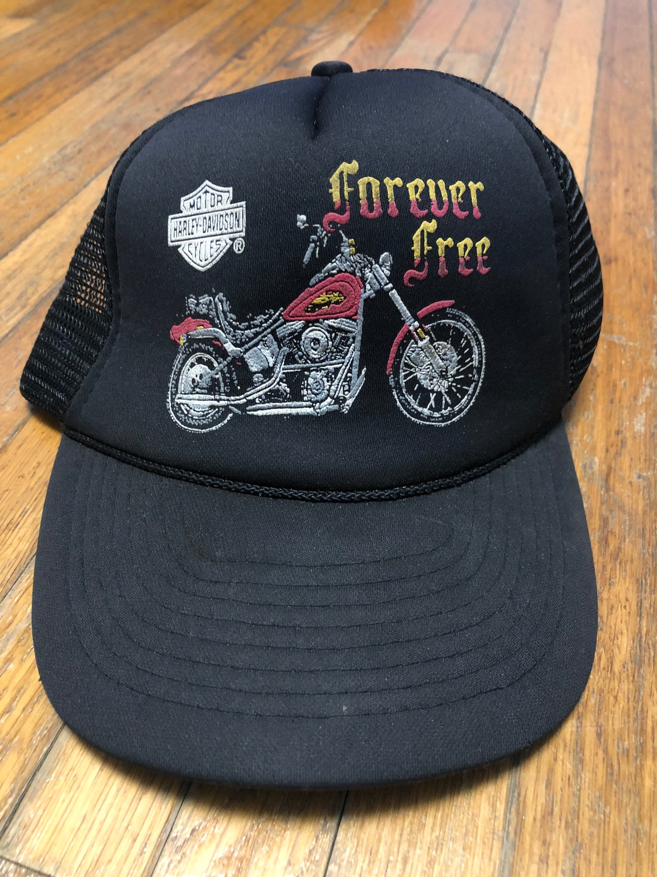 Vintage 1980s Harley Davidson Forever Free Trucker Hat Black Mesh 