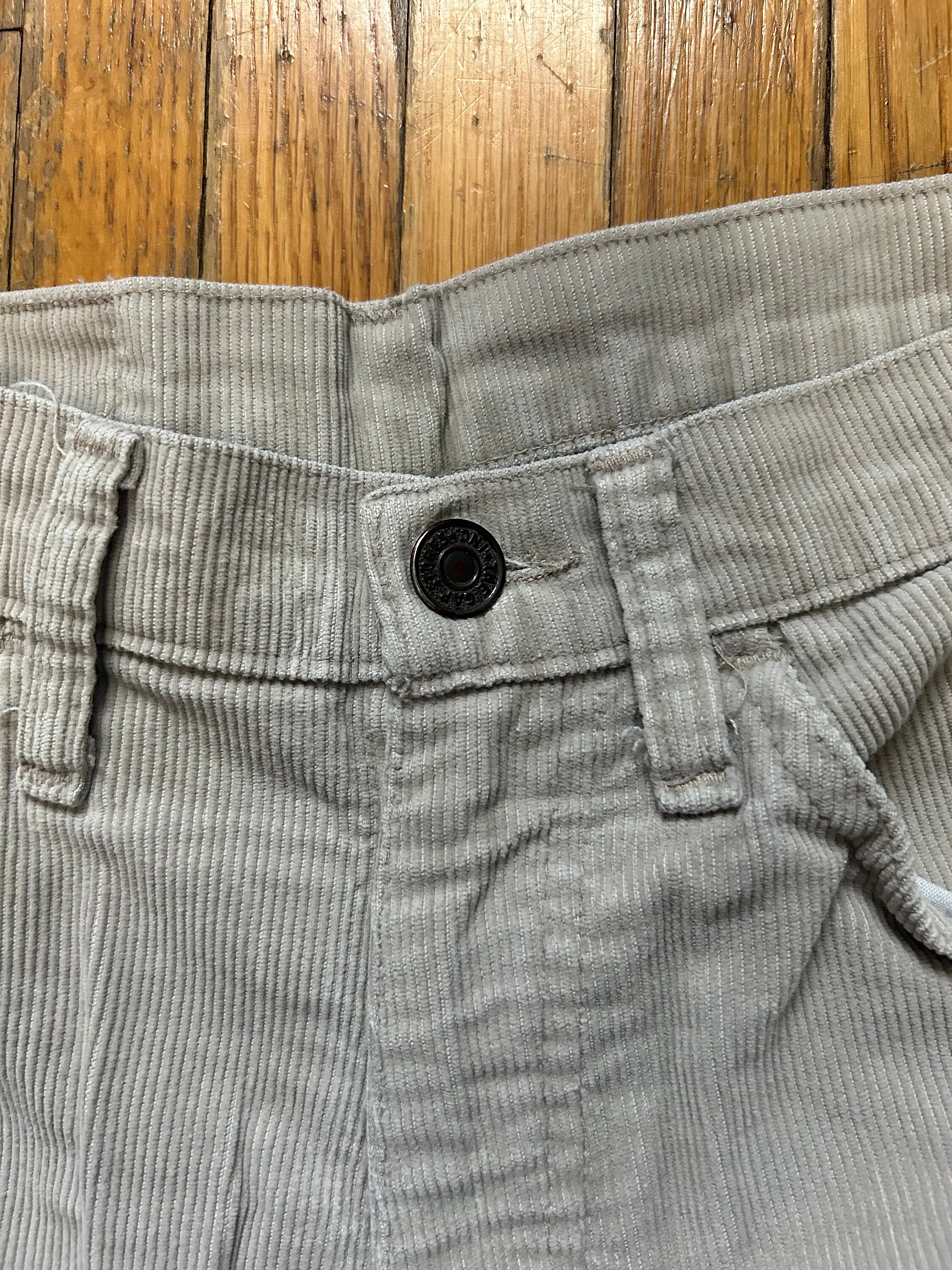 パンツ 80s GAP \"made in usa\" gap pioneer cords Gap Pioneer Pants Mens 31x34 Cords Corduroy 80s 90s Retro