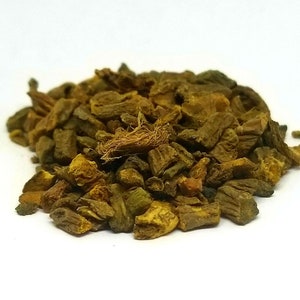 Dried and Cut Organic Rhubarb Root (Rheum palmatum)