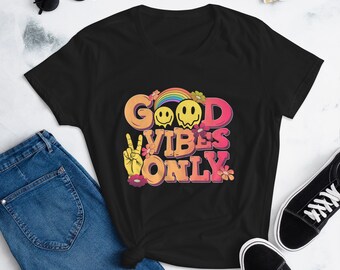 Positive Vibes Only Good vibes tee always un tshirt best gift jersey always positive Ultra-Soft Women's Tee Stylish and Comfortable